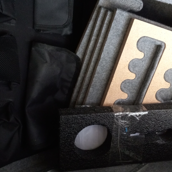 STACK-ON ELITE 30 Gun Safe - Picture 7 of 8